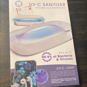 UV-C Sanitizer Phone Cleaning Kit - White